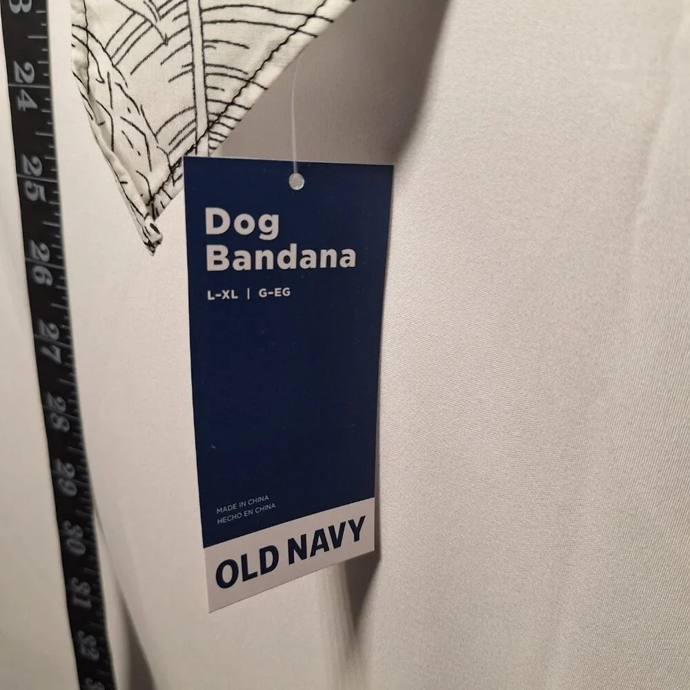 Old Navy Dog Bandanna - Black White Tropical L-XL